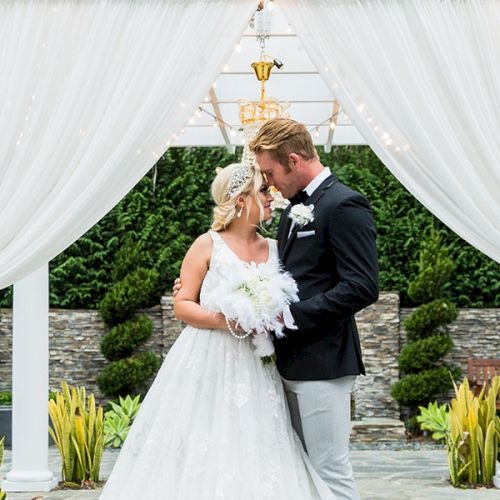 The Belamar Tapestry Collection by Hilton